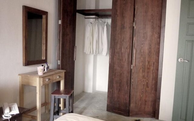 Tuscany Avenue Service Apartment