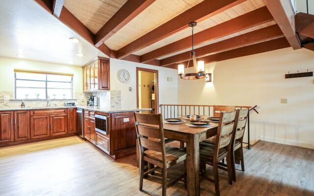 Snowflower 3 Remodeled and Modern, Private Washer Dryer with Fireplace by RedAwning