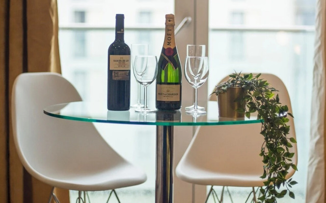 Luxurious 1 Bed Cardiff City Centre Apartment