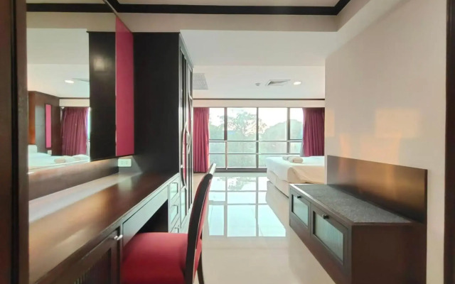 Ebina House