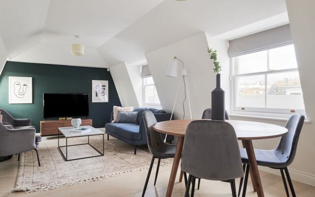 Sonder Kensington Town House