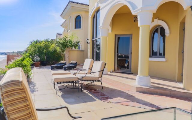 Nasma Luxury Stays - Frond D Palm Jumeirah