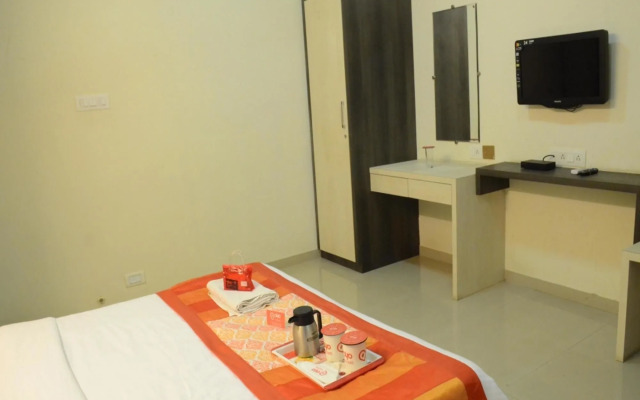 Cozy Nest by OYO Rooms