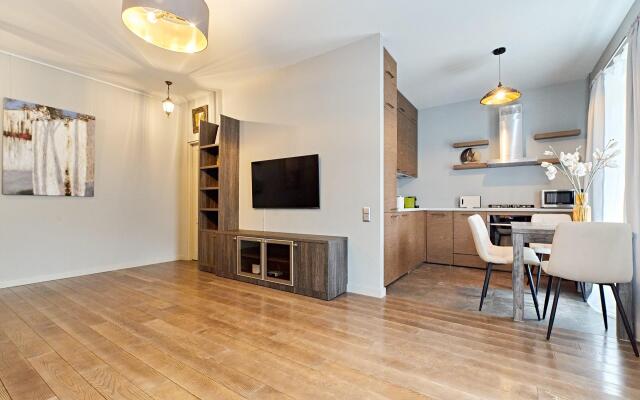 Критик Отдыхает Апартаменты на Итальянской