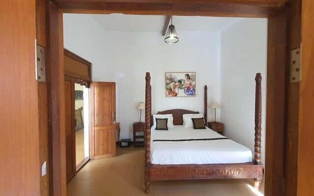 Villa Ndaru - 4 Bedroom Villa in Batu Bolong, Canggu