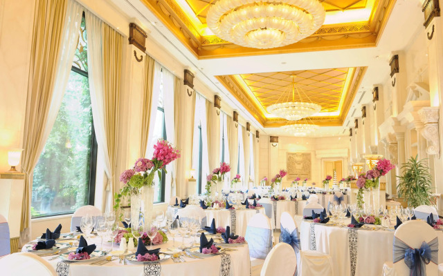 The Kunlun Beijing