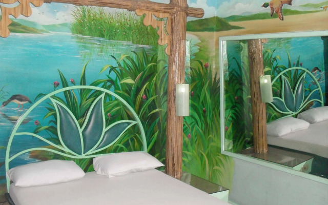 Halina Drive Inn Hotels - Sta Mesa