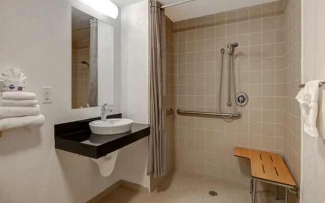 Motel 6 Lakeville, MN - South - Lakeville