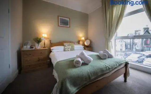 Lingmoor Guest Accommodation