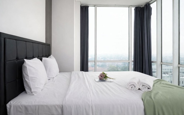 2Br Apartment With Service Room And Sofa Bed At Woodland Park Residence – Guest Rooms – Jakarta