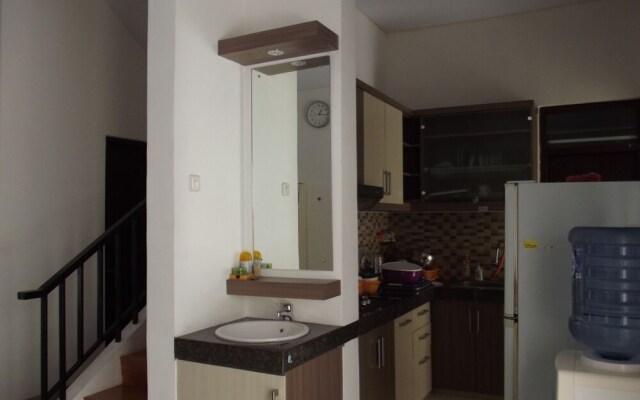 Three Bedrooms House With a Pool