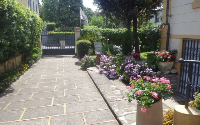 The Phoenix Bed&Breakfast