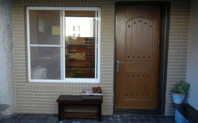 IMEEK Pet Friendly Tourist Home