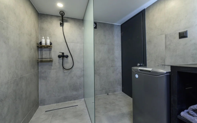 Loft 2