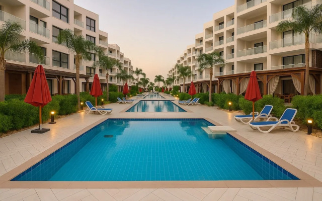 Elegant Sea View Chalet With Private Balcony