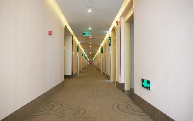 GreenTree Inn Wuxi Yixing Guanlin Town Express Hotel