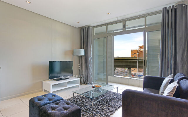 Harbouredge Suites by Totalstay