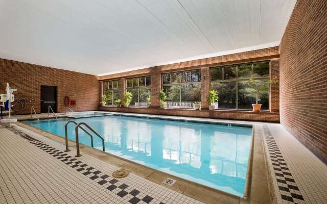 Best Western Grand Victorian Inn
