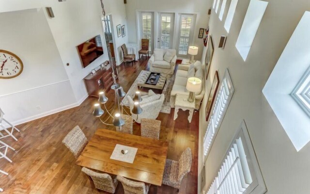 2106 Summerwoods