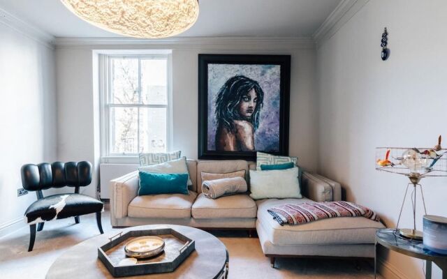 Modern Central Bath Apartment