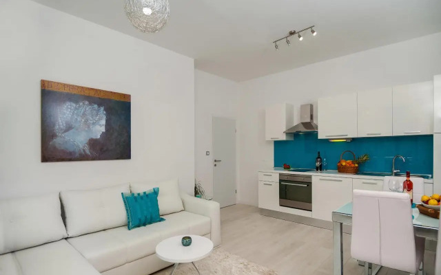 The Beach Apartments