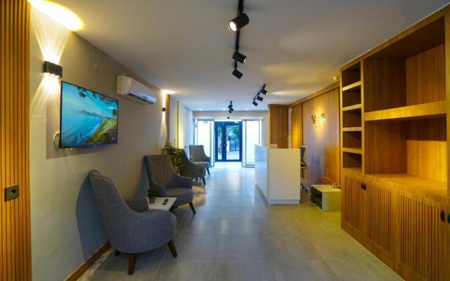 Moon Suites