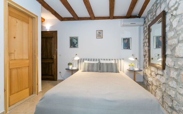 Arty Rooms by Irundo
