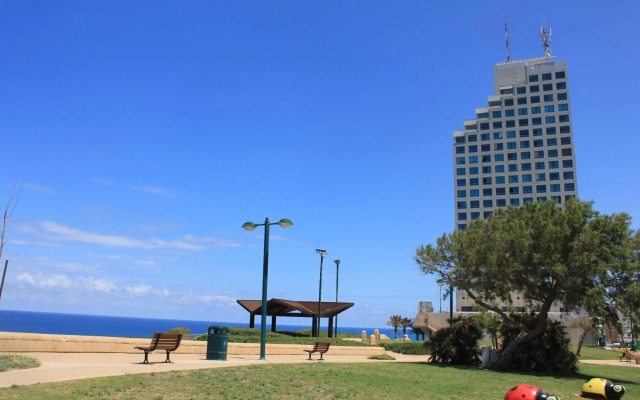 Sea Apartment