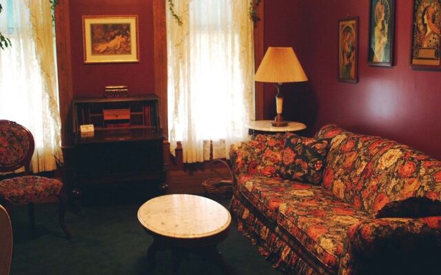 Grand Central Hotel