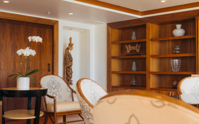 The Kahala Hotel & Resort
