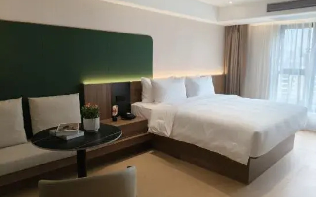 Imperial Dragon Bay Rojoy Hotel
