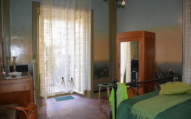 Scappo In Umbria, La Casa Del Duomo