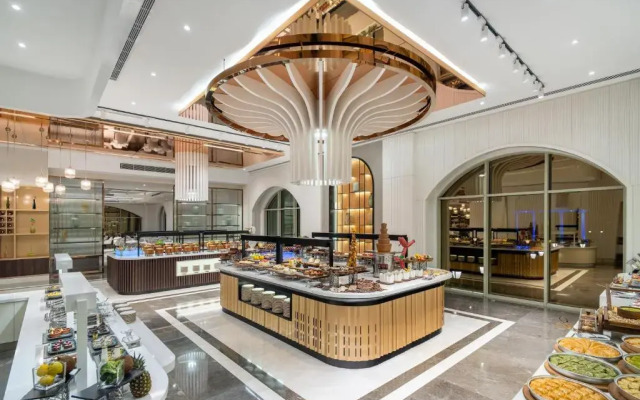 Merit Royal Premium Hotel Casino & SPA