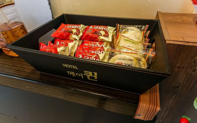 Gochang Hotel Moyangseong