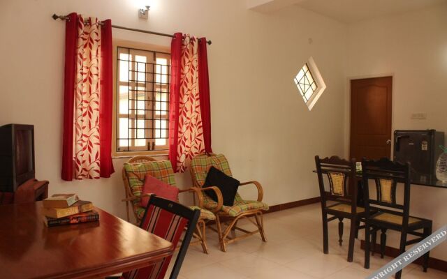 OYO 9277 Studios Near Candolim Beach