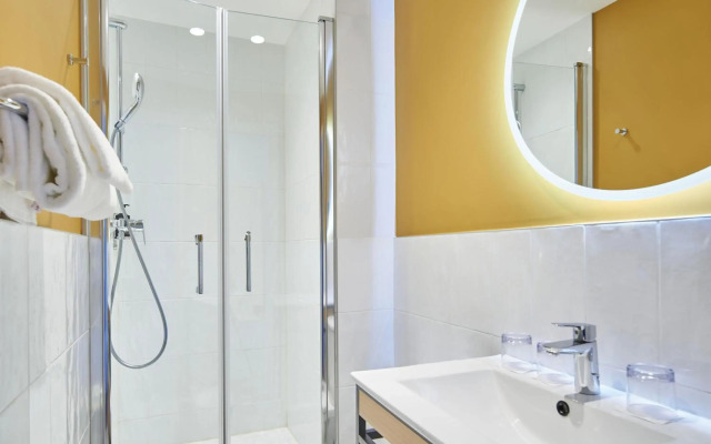 Hotel Bordeaux Clemenceau by HappyCulture