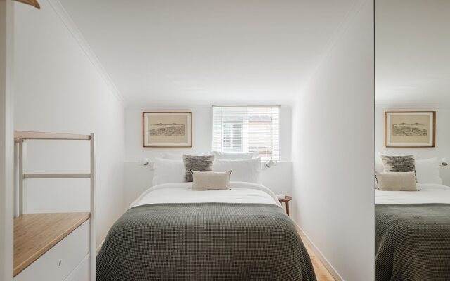 Romantic Gem in Graça