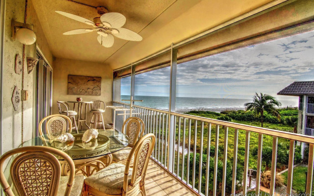 Sanibel Siesta on the Beach