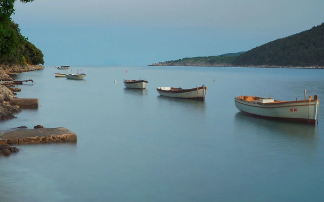 Vlastelini II Duga Luka