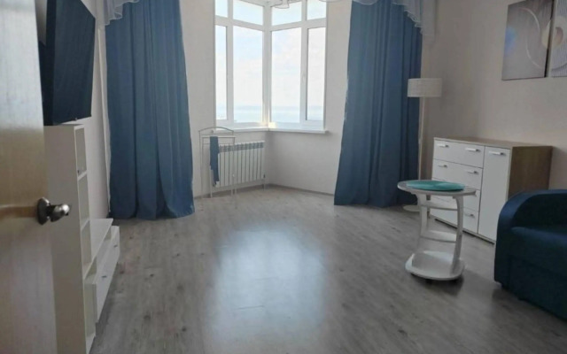Cozy apartment on Leonova street 66