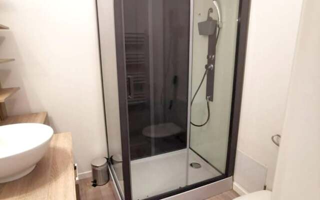 Studio in Le Dorat, With Wifi