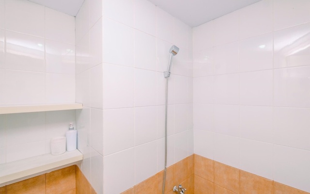 Fancy And Nice Studio (No Kitchen) At Green Pramuka City Apartment – Bathroom – Jakarta