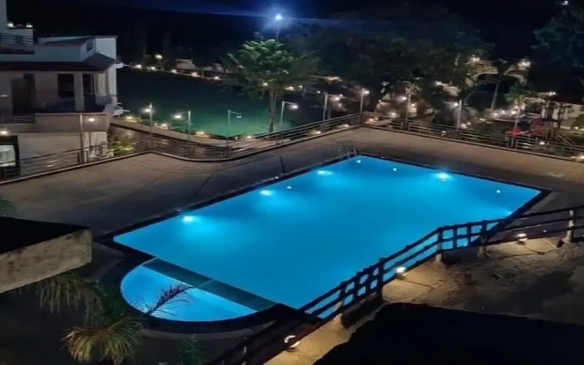 Meera Valley Resort