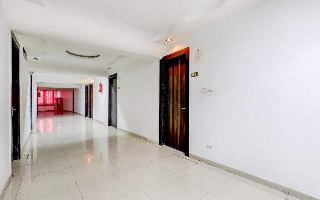 CAPITAL O74728 Ninn Hotel