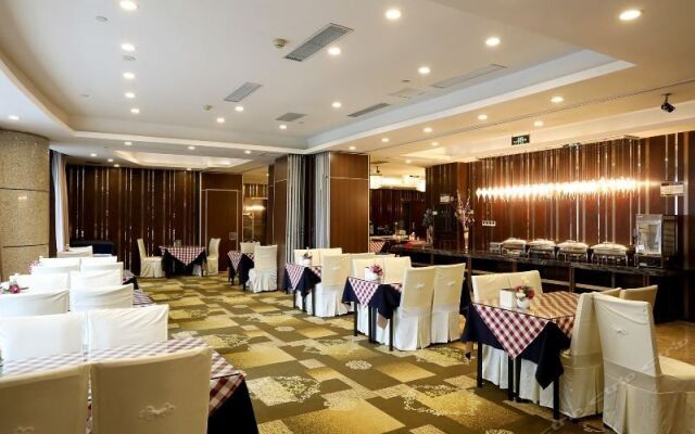 Elite Polink Global Hotel