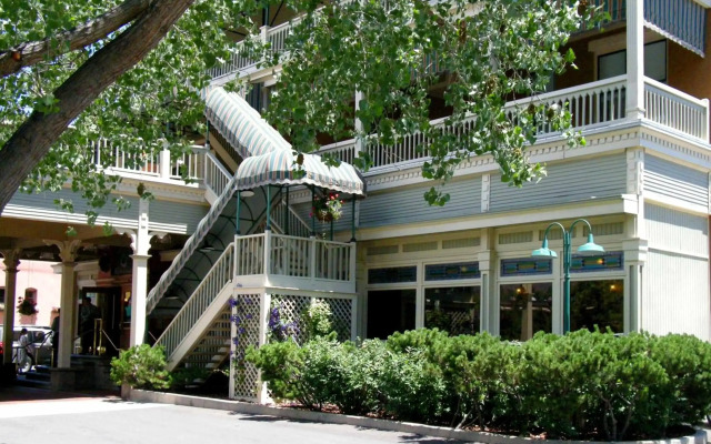 The General Palmer Hotel