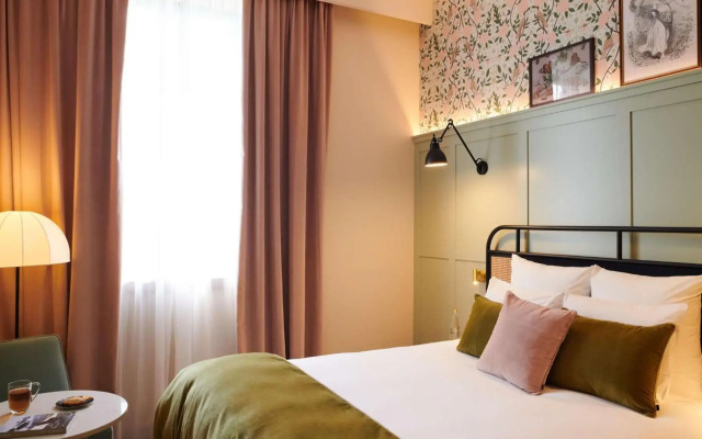Square Lodge Hotel La Roche Sur Yon - Handwritten Collection