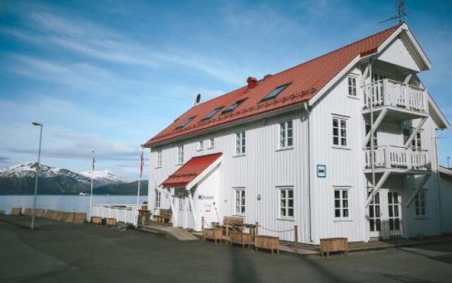 Brygga Hotel