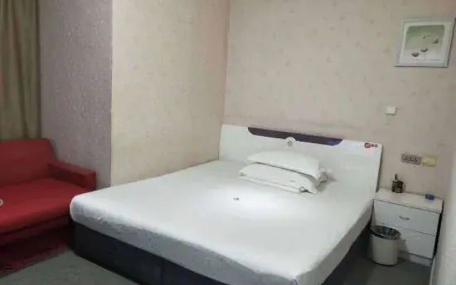 Golden Coast Hotel Dalian