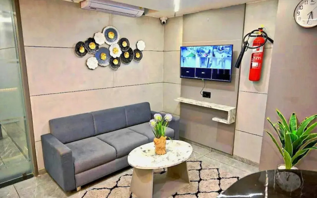 Hotel Sky Gold